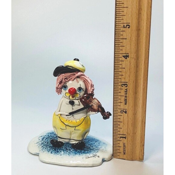 Vintage Signed ZamPiva Art Pottery Spagetti Musician Clown Italy 3.75 - Picture 7 of 7